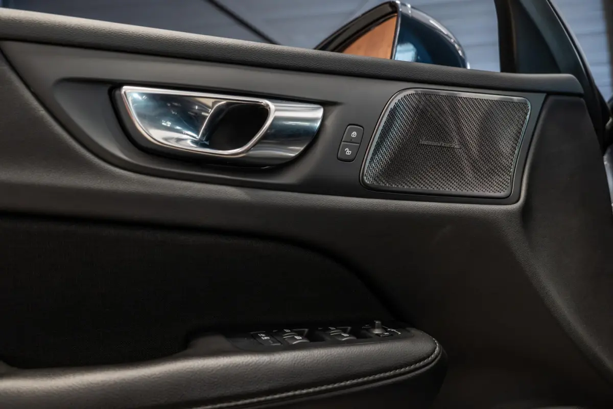 2.0 B4 Business Pro Harman Kardon l Stoelverwarming | Apple CarPlay | Adapt. Cruise l Dealer Onderhouden