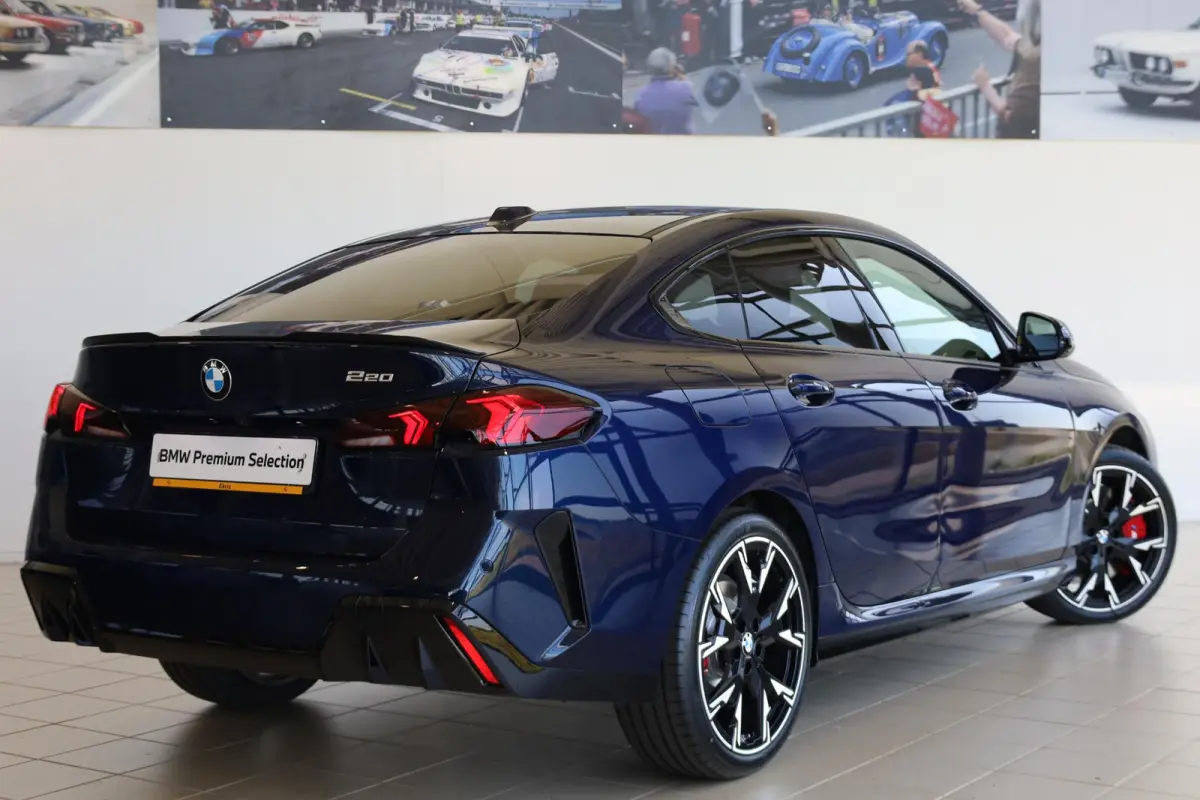 220 | M Sport Pro | Harman/Kardon | Driving Assistant Plus | Comfort Access