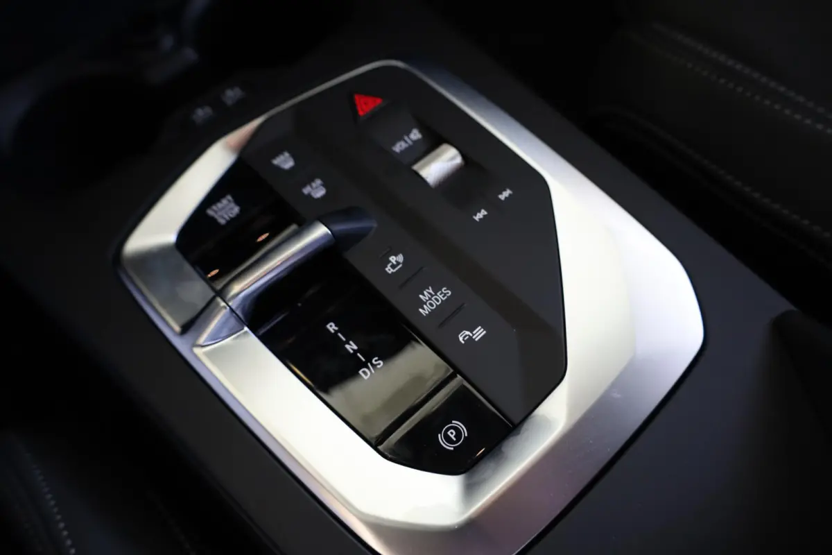 220 | M Sport Pro | Harman/Kardon | Driving Assistant Plus | Comfort Access