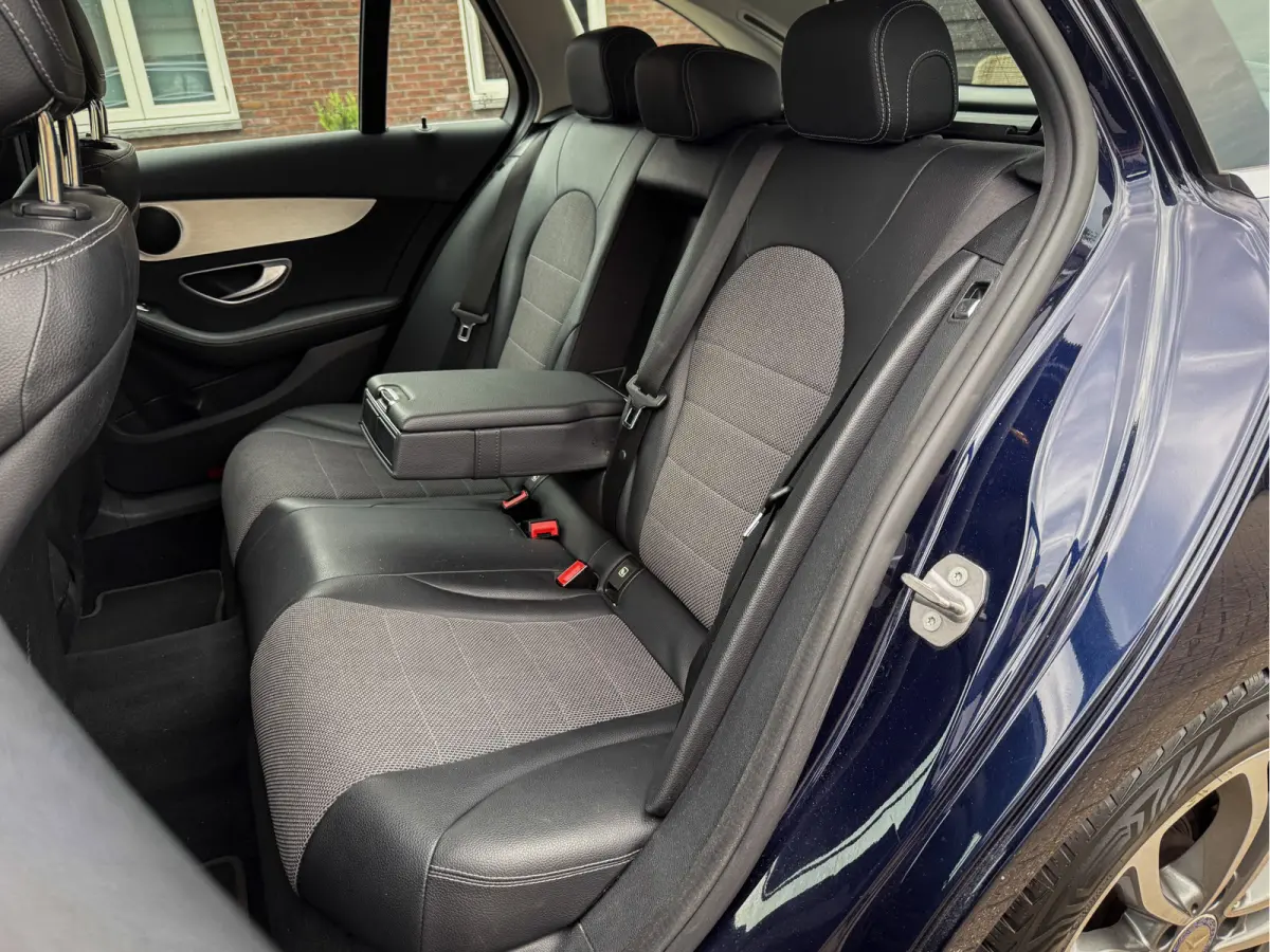350 e -PHEV ! Elek. verstel. verw. stoelen, Navi, Cruise, Achteruitrijcam, Park. sens. rondom!