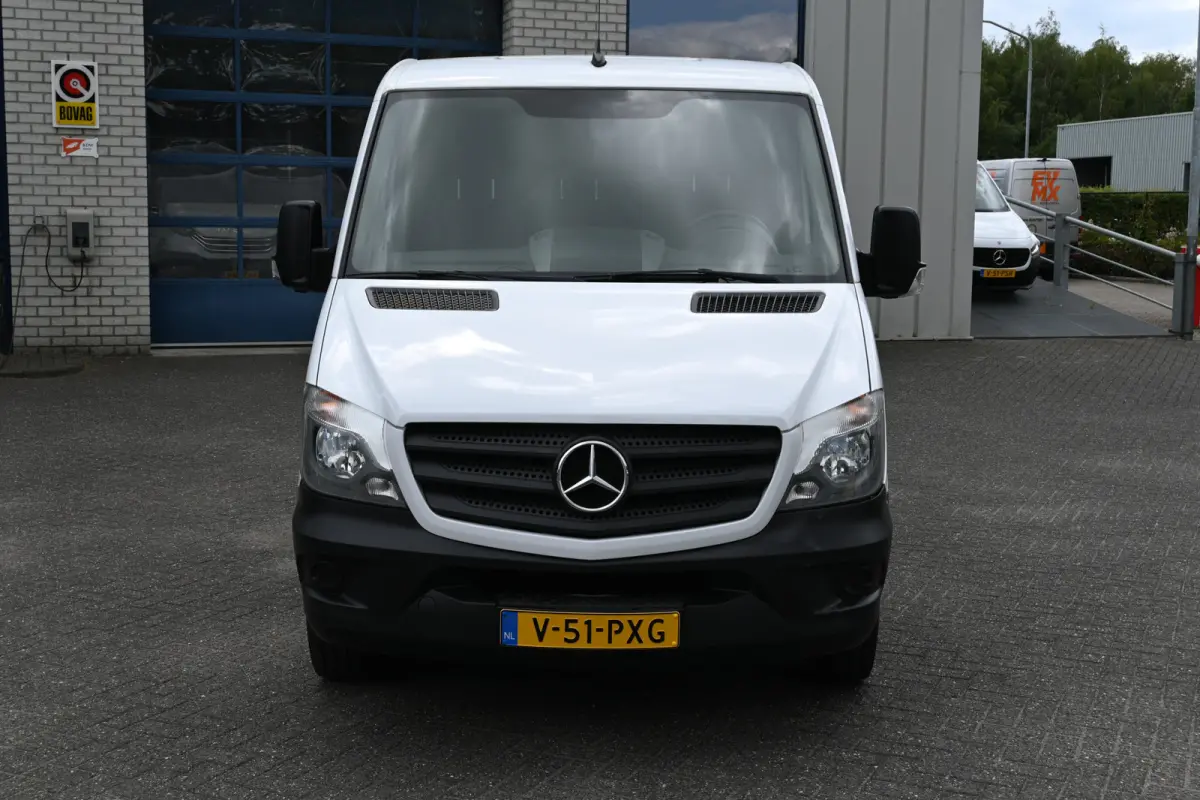 211 CDI L1H1 Euro 6 Airco, Trekhaak