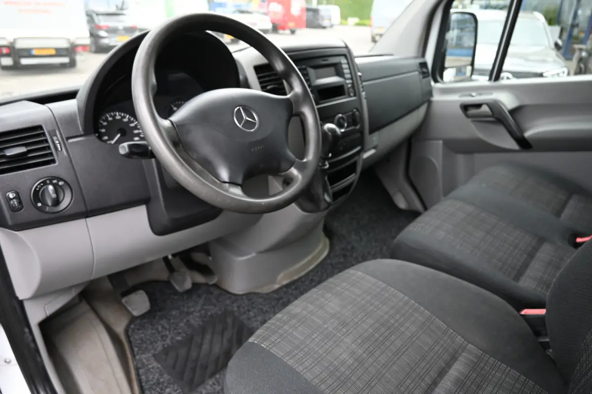 211 CDI L1H1 Euro 6 Airco, Trekhaak