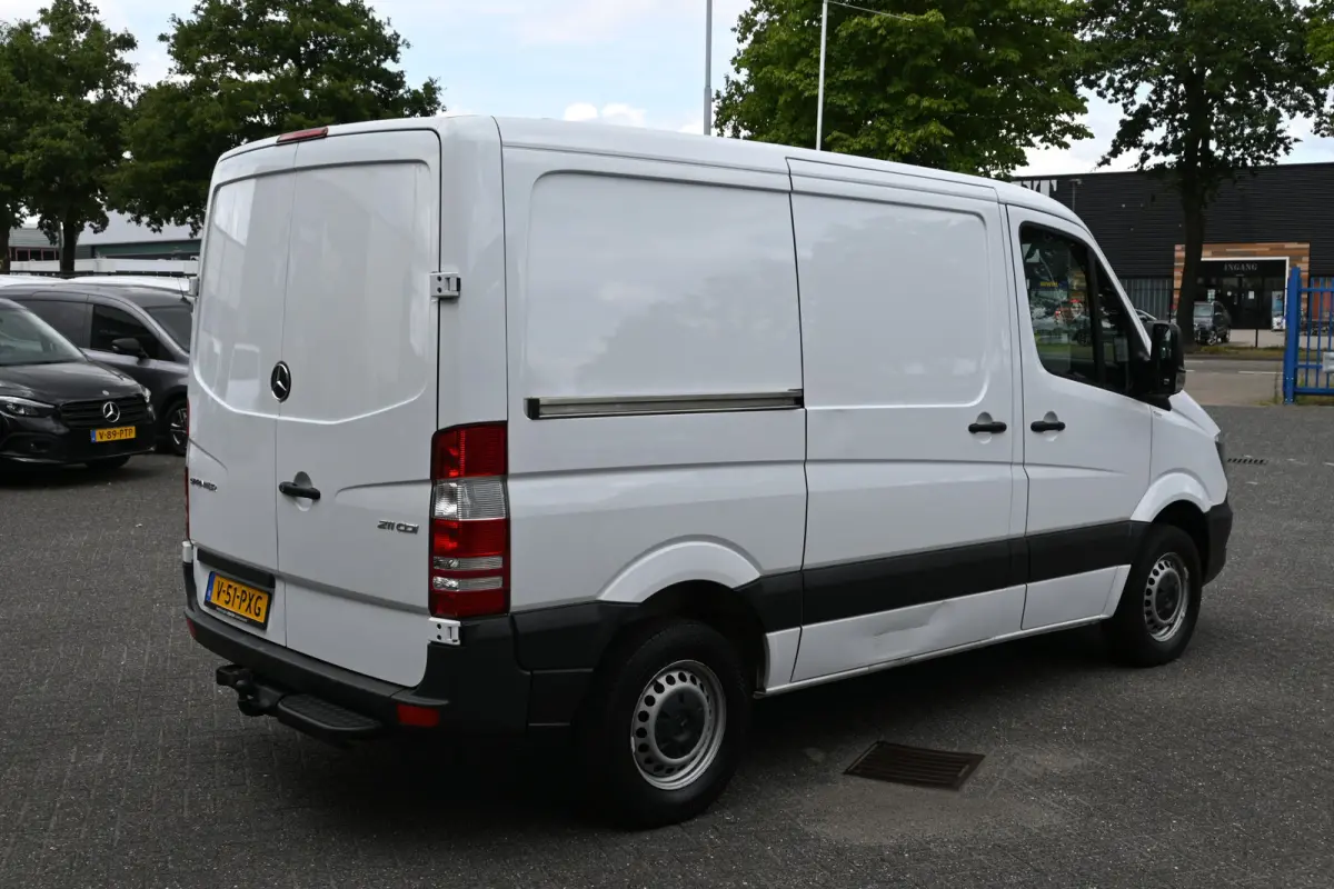 211 CDI L1H1 Euro 6 Airco, Trekhaak