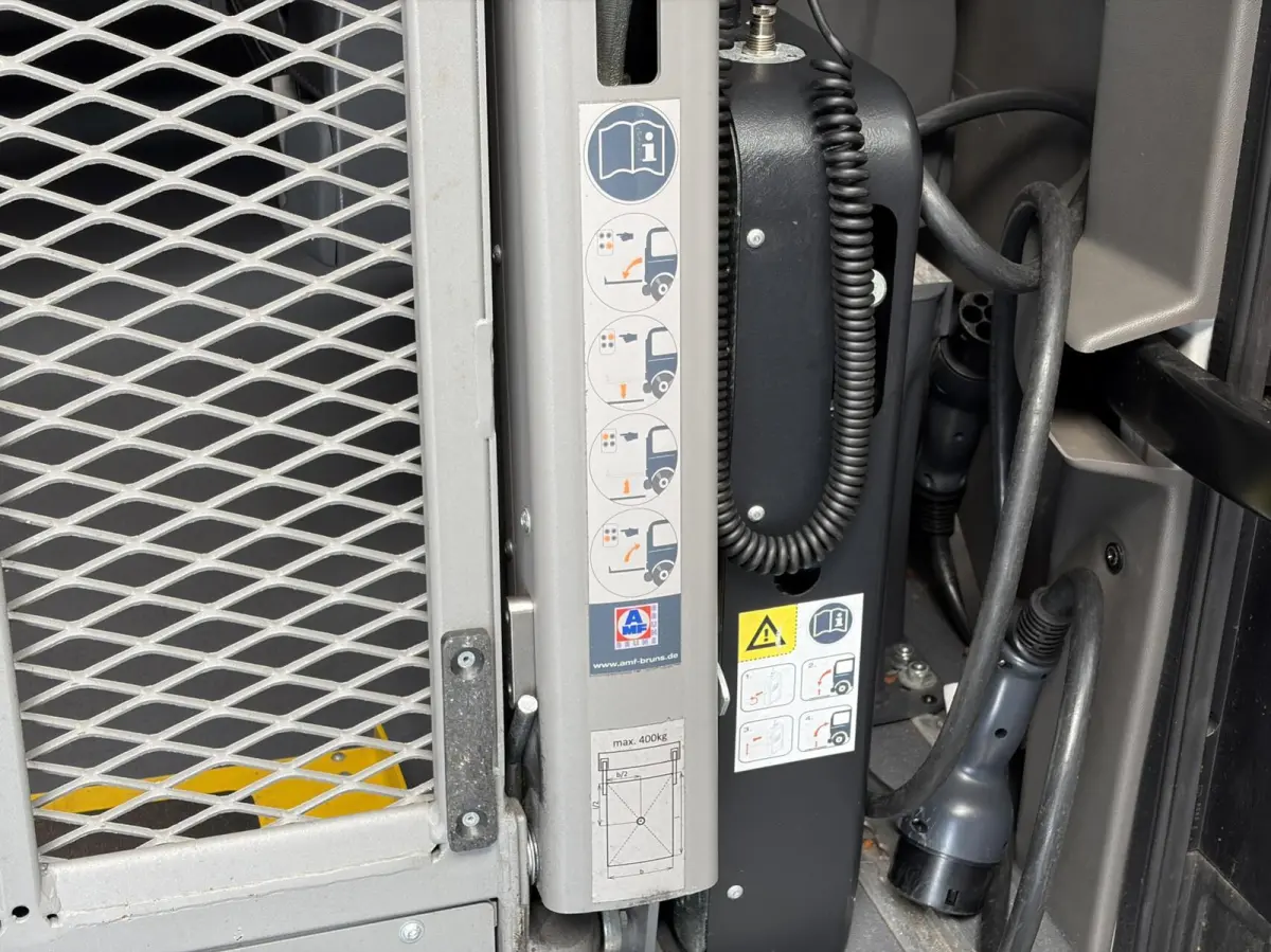 e-Crafter L3H3 |ROLSTOEL|9-PERS.|CAM.|CRUISE|STOELVERW.