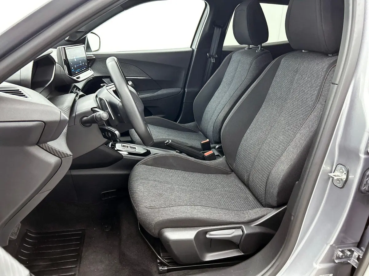 1.2 Hybrid 145 Style AUTOMAAT | CARPLAY | LED | CRUISE