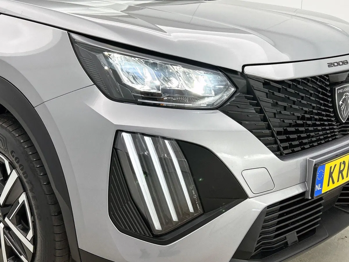 1.2 Hybrid 145 Style AUTOMAAT | CARPLAY | LED | CRUISE