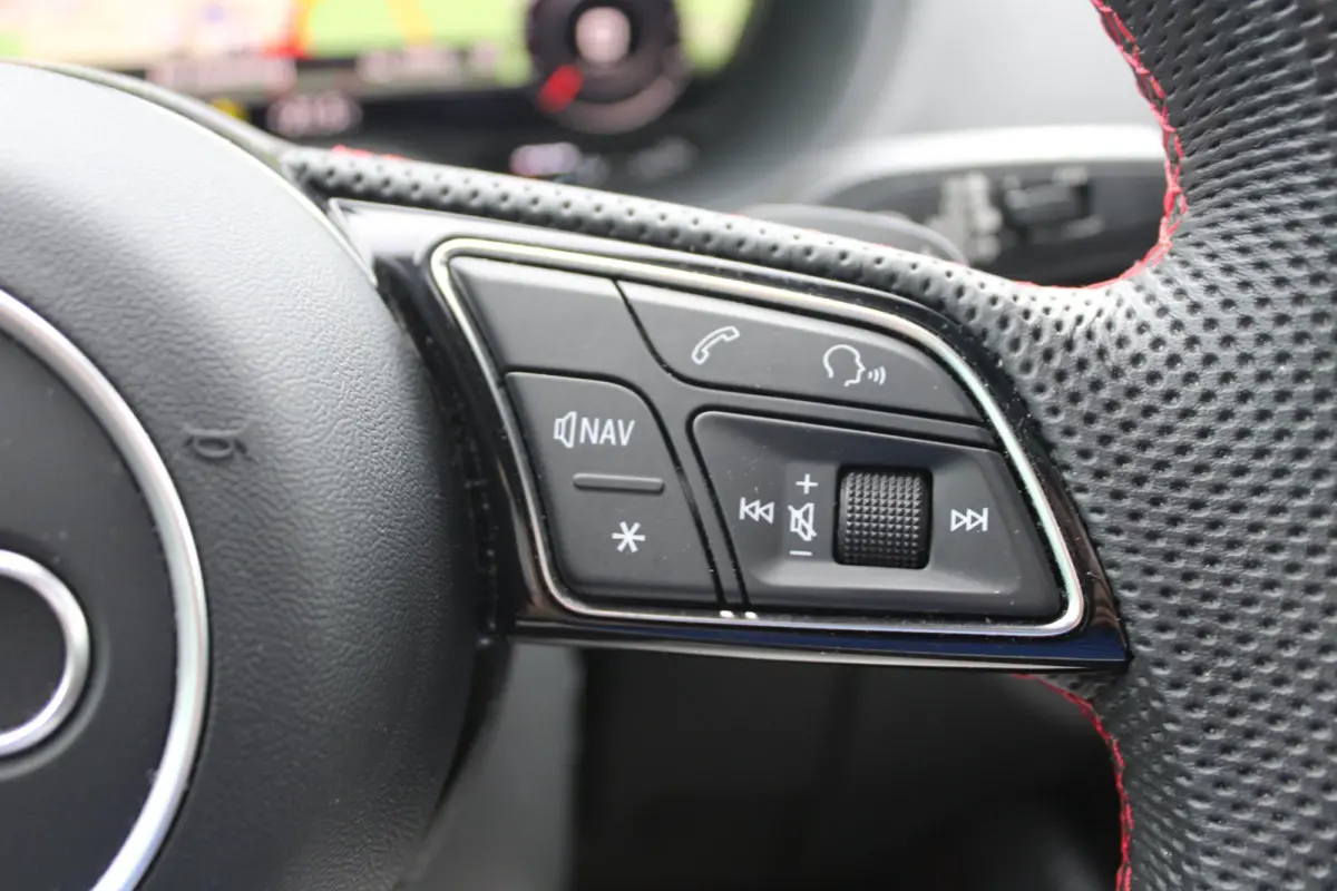 35 TFSI S EDITION | S-TRONIC | S-LINE | PANO | LED- MATRIX | 19" AUDI ROTOR | VIRTUAL | ROOD RUIT MOTIEF LEDER | DODEHOEK