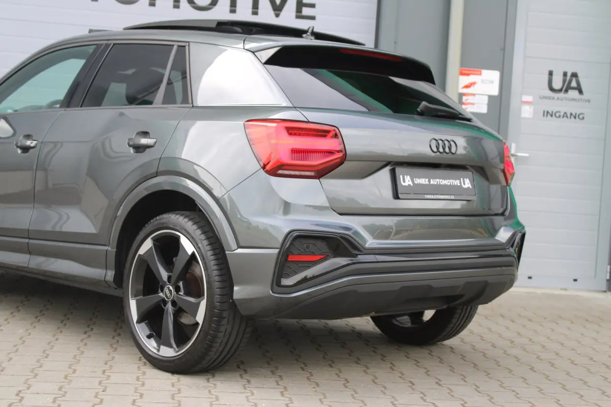 35 TFSI S EDITION | S-TRONIC | S-LINE | PANO | LED- MATRIX | 19" AUDI ROTOR | VIRTUAL | ROOD RUIT MOTIEF LEDER | DODEHOEK