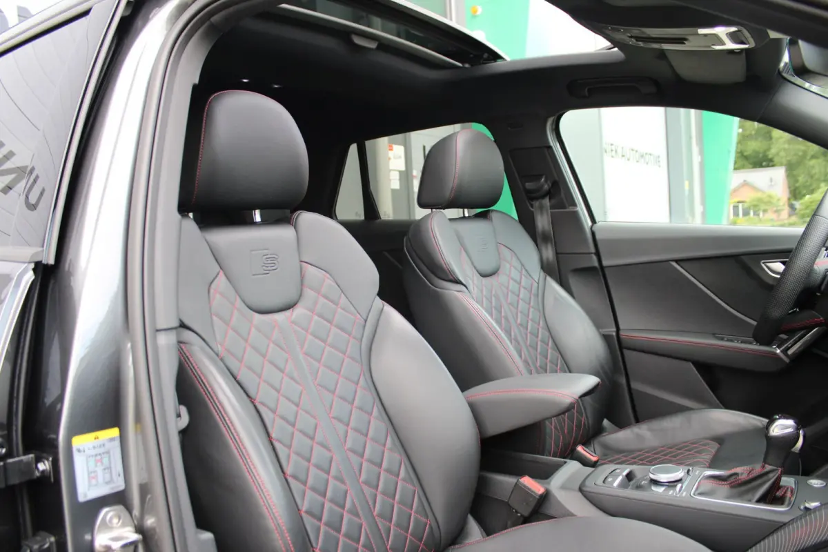 35 TFSI S EDITION | S-TRONIC | S-LINE | PANO | LED- MATRIX | 19" AUDI ROTOR | VIRTUAL | ROOD RUIT MOTIEF LEDER | DODEHOEK