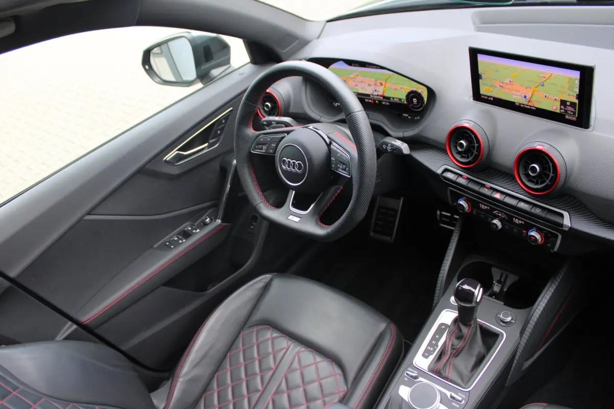 35 TFSI S EDITION | S-TRONIC | S-LINE | PANO | LED- MATRIX | 19" AUDI ROTOR | VIRTUAL | ROOD RUIT MOTIEF LEDER | DODEHOEK