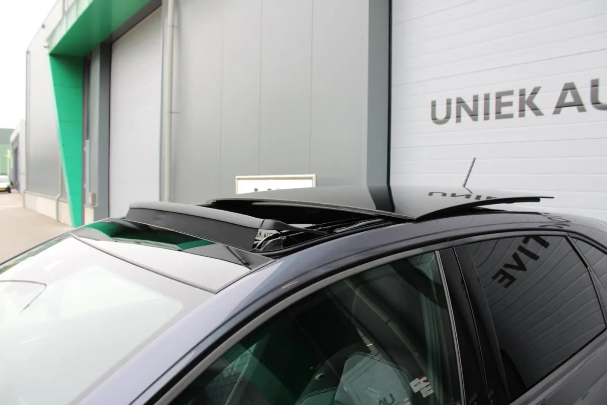 1.0 TSI 116 PK | R LINE | PANO | CARPLAY | LED | ACC | NAVIGATIE | PDC | VOL OPTIES!