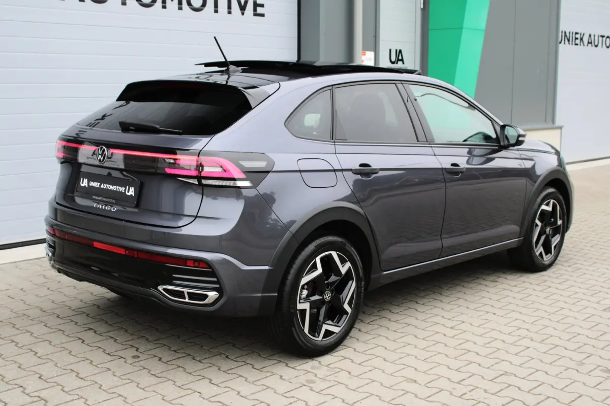 1.0 TSI 116 PK | R LINE | PANO | CARPLAY | LED | ACC | NAVIGATIE | PDC | VOL OPTIES!