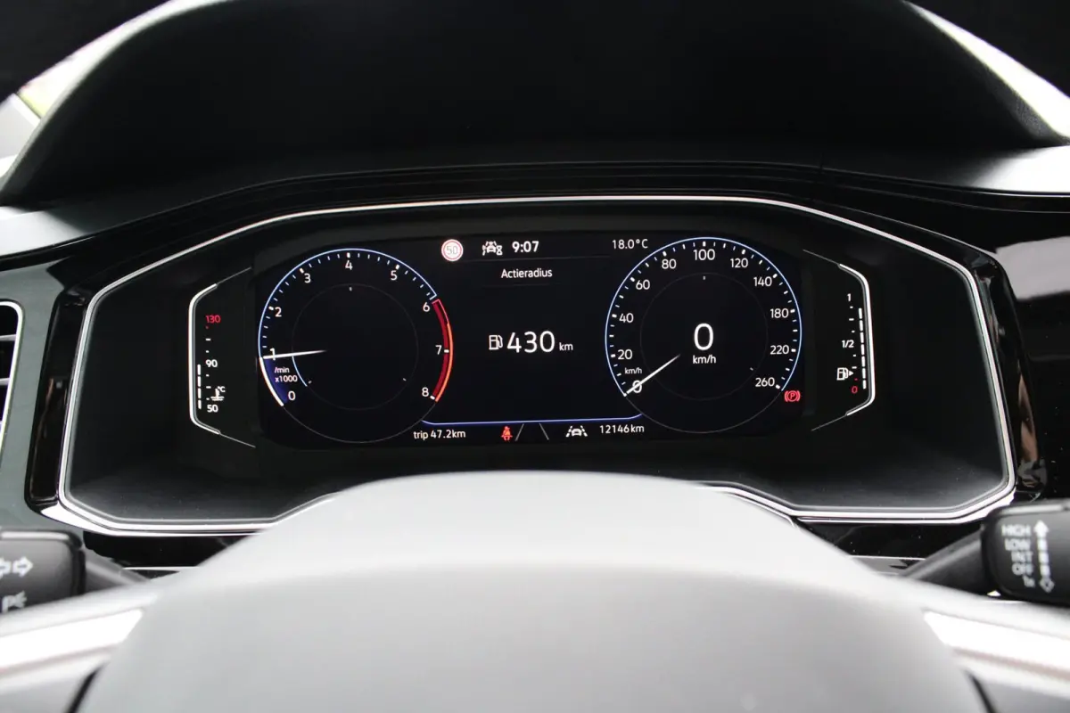 1.0 TSI 116 PK | R LINE | PANO | CARPLAY | LED | ACC | NAVIGATIE | PDC | VOL OPTIES!