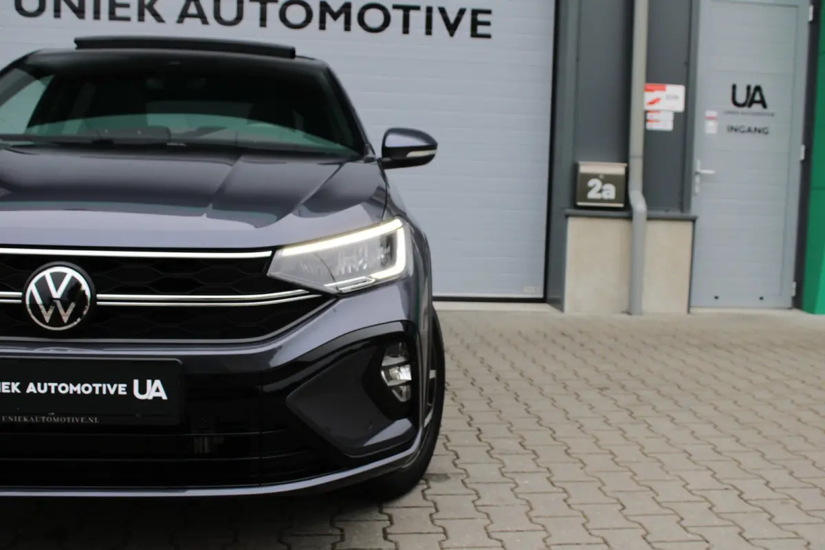 1.0 TSI 116 PK | R LINE | PANO | CARPLAY | LED | ACC | NAVIGATIE | PDC | VOL OPTIES!