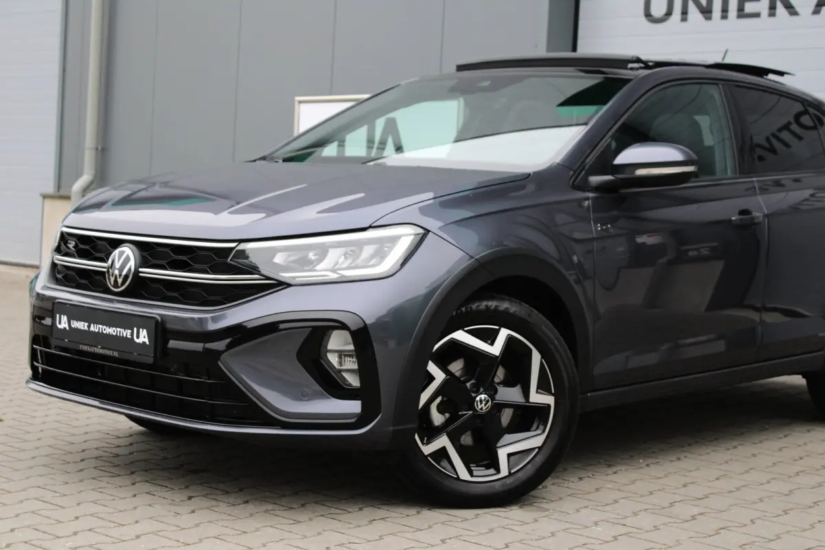 1.0 TSI 116 PK | R LINE | PANO | CARPLAY | LED | ACC | NAVIGATIE | PDC | VOL OPTIES!