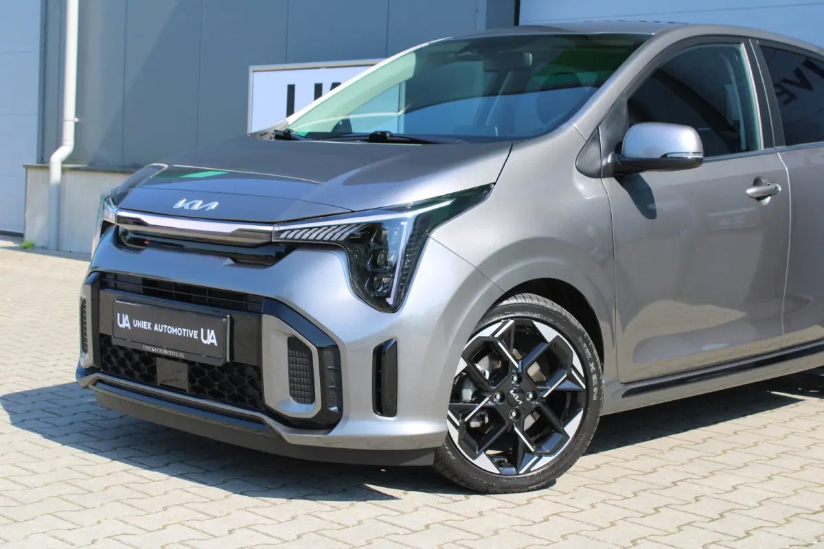 1.2 GT-LINE | 79 PK | KEYLESS | STUUR & STOELVERWARMING | DODEHOEK | 16" | CRUISE | CLIMATE CONTROL | LED | 10 JR GAR