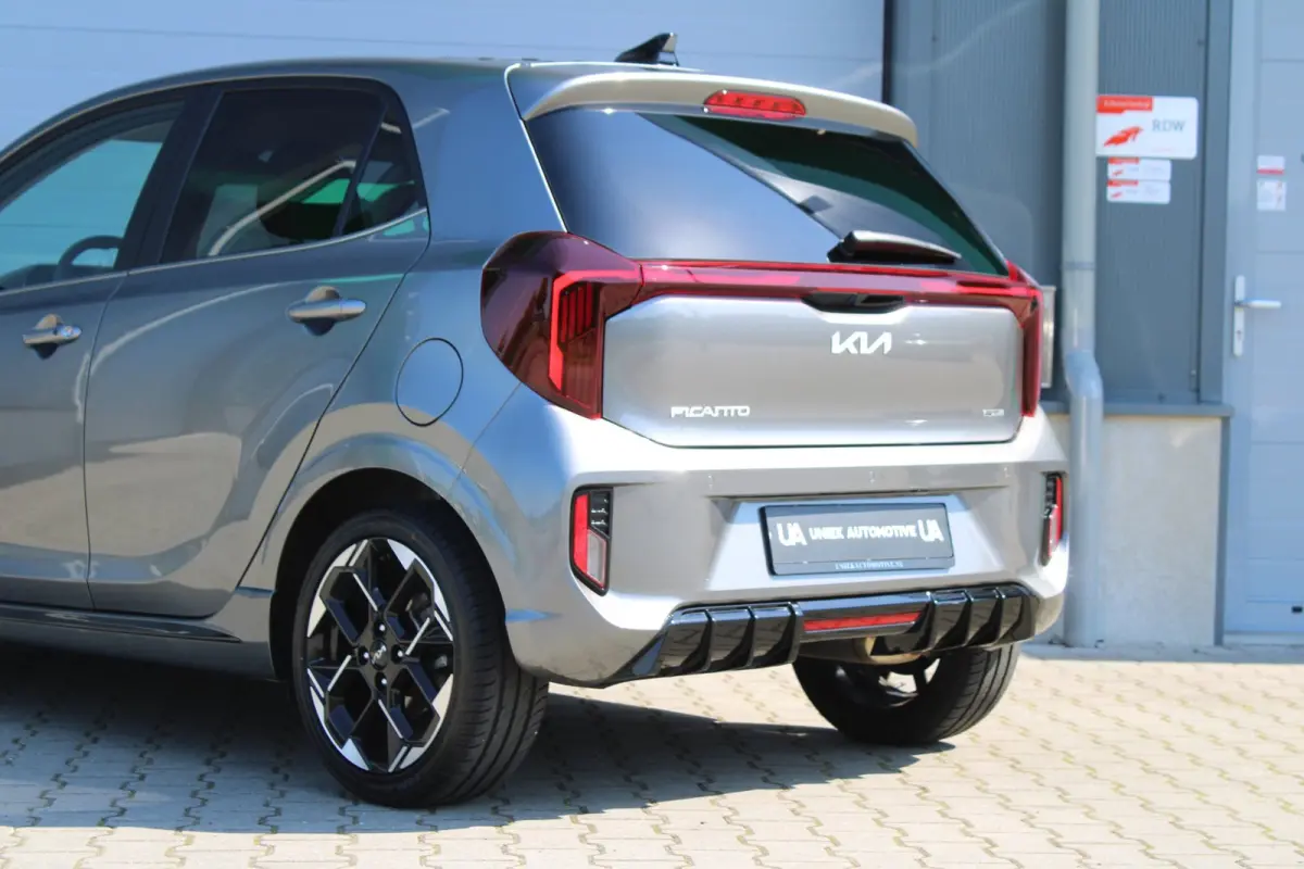1.2 GT-LINE | 79 PK | KEYLESS | STUUR & STOELVERWARMING | DODEHOEK | 16" | CRUISE | CLIMATE CONTROL | LED | 10 JR GAR