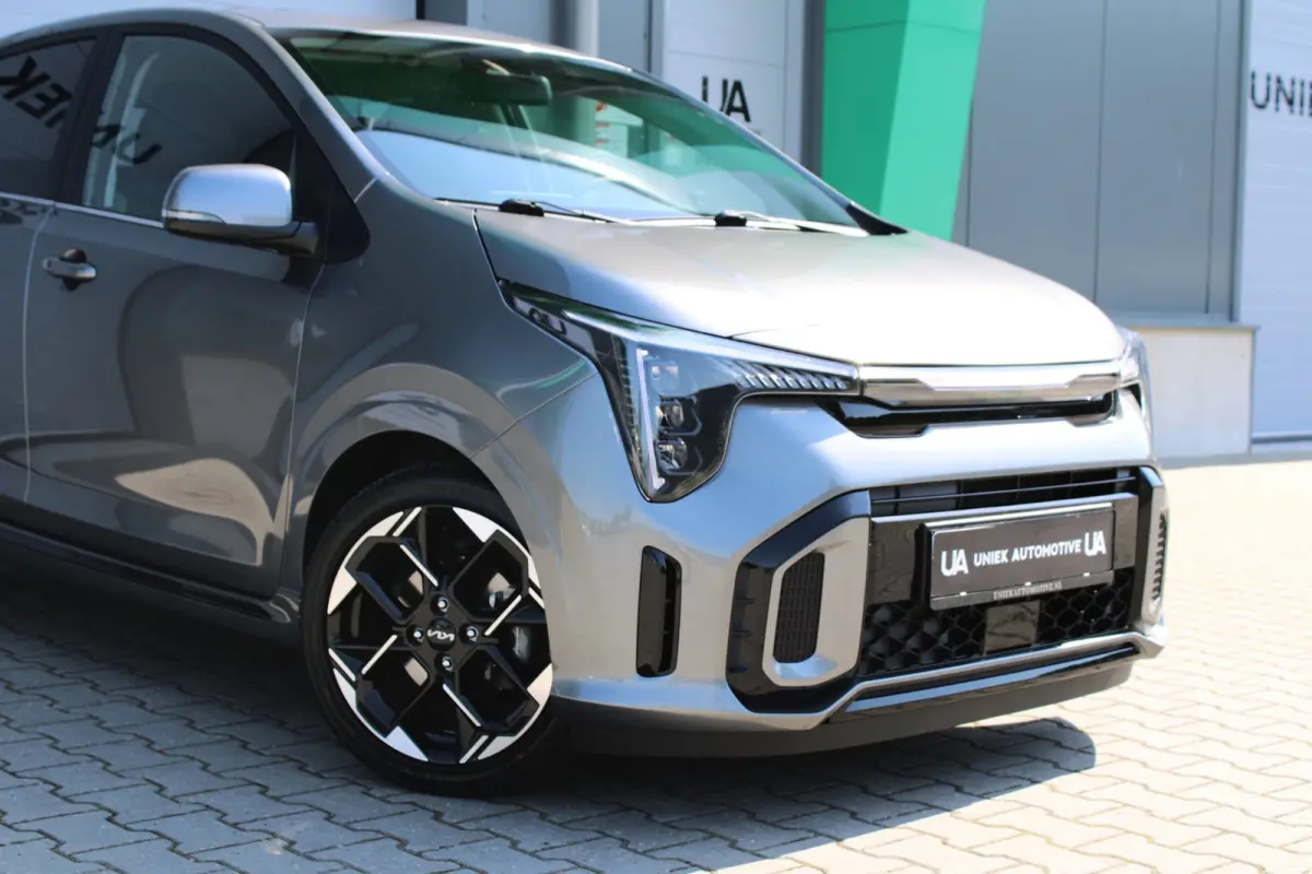 1.2 GT-LINE | 79 PK | KEYLESS | STUUR & STOELVERWARMING | DODEHOEK | 16" | CRUISE | CLIMATE CONTROL | LED | 10 JR GAR