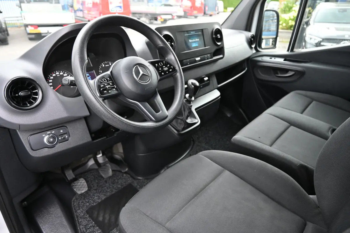 317 CDI L3H2 Camera, 270 Graden deuren, Apple Carplay/Android Auto