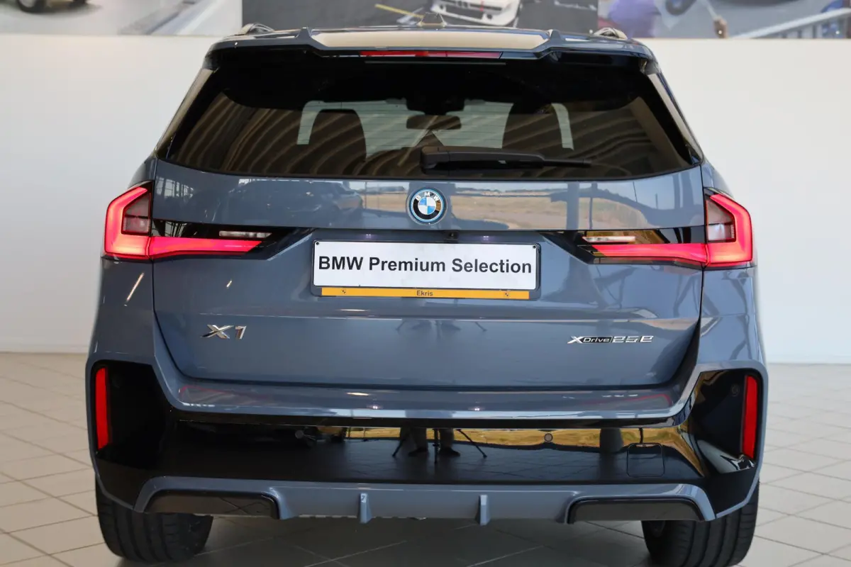 xDrive25e | M Sport Pro | Panoramadak | Harman/Kardon | Comfort Access | Trekhaak
