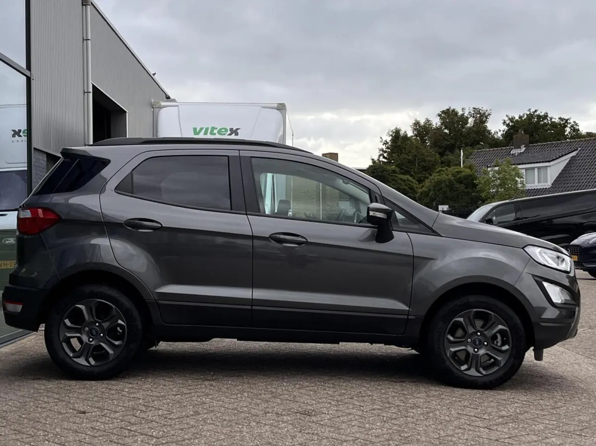 1.0 EcoBoost Titanium 125PK Automaat Winterpack Navi Parkeersensoren Climate Cruise Control Privacy Glass *Dealer Onderhouden*