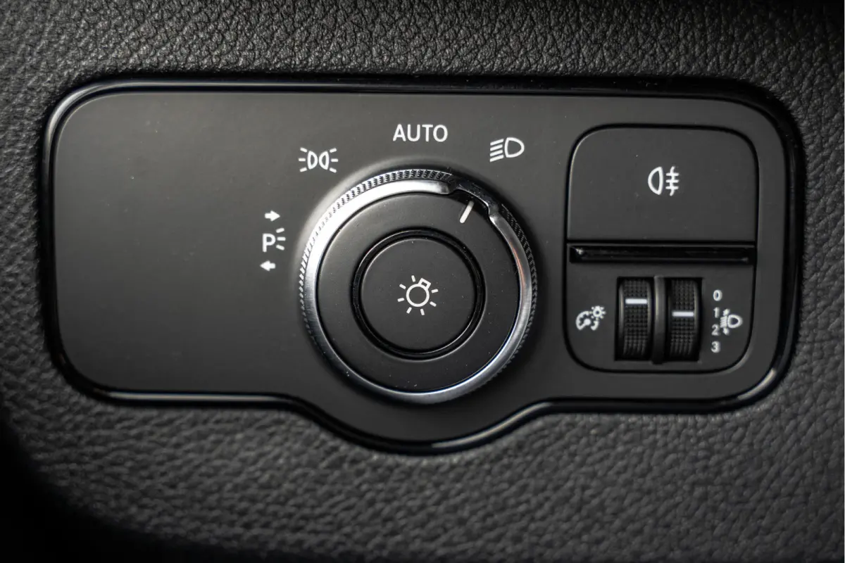 311 CDI RWD L2H2 | Volledig Ingericht | Mbux | Camera | Climatronic