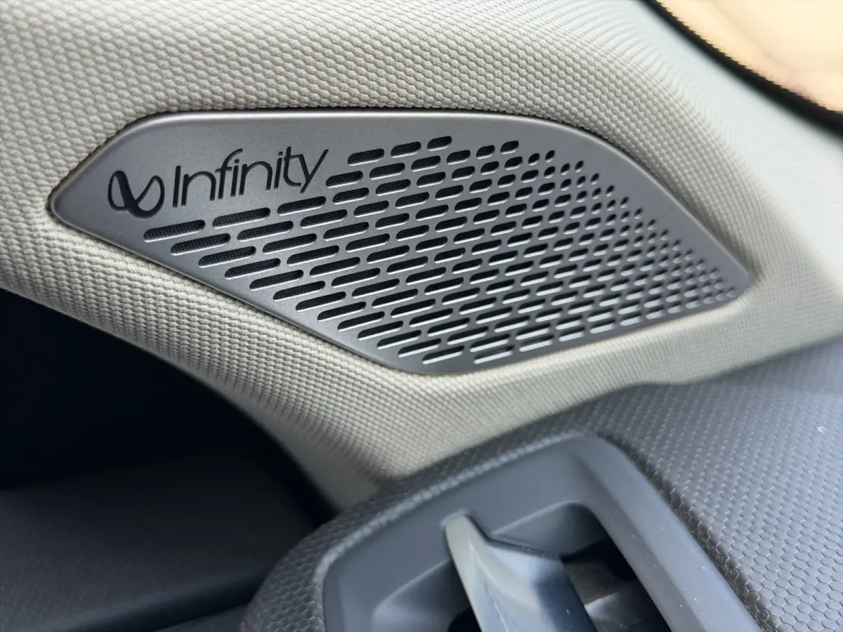 1.5 Plug-in Hybrid|Pano|360|Carplay