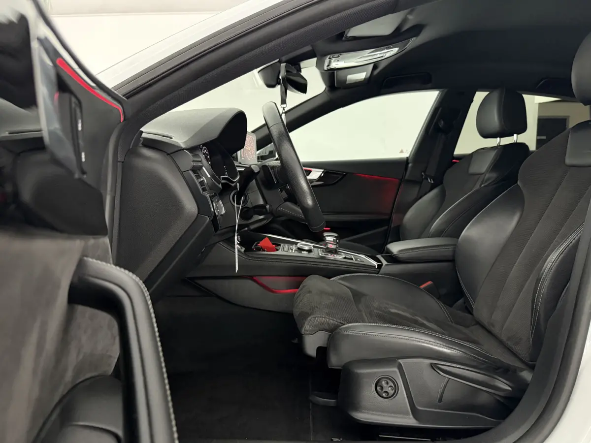 3.0 TDI Quattro S-Line | Sfeer | Virtual | Clima | Cruise | Navi | Keyless | Parkeersens.