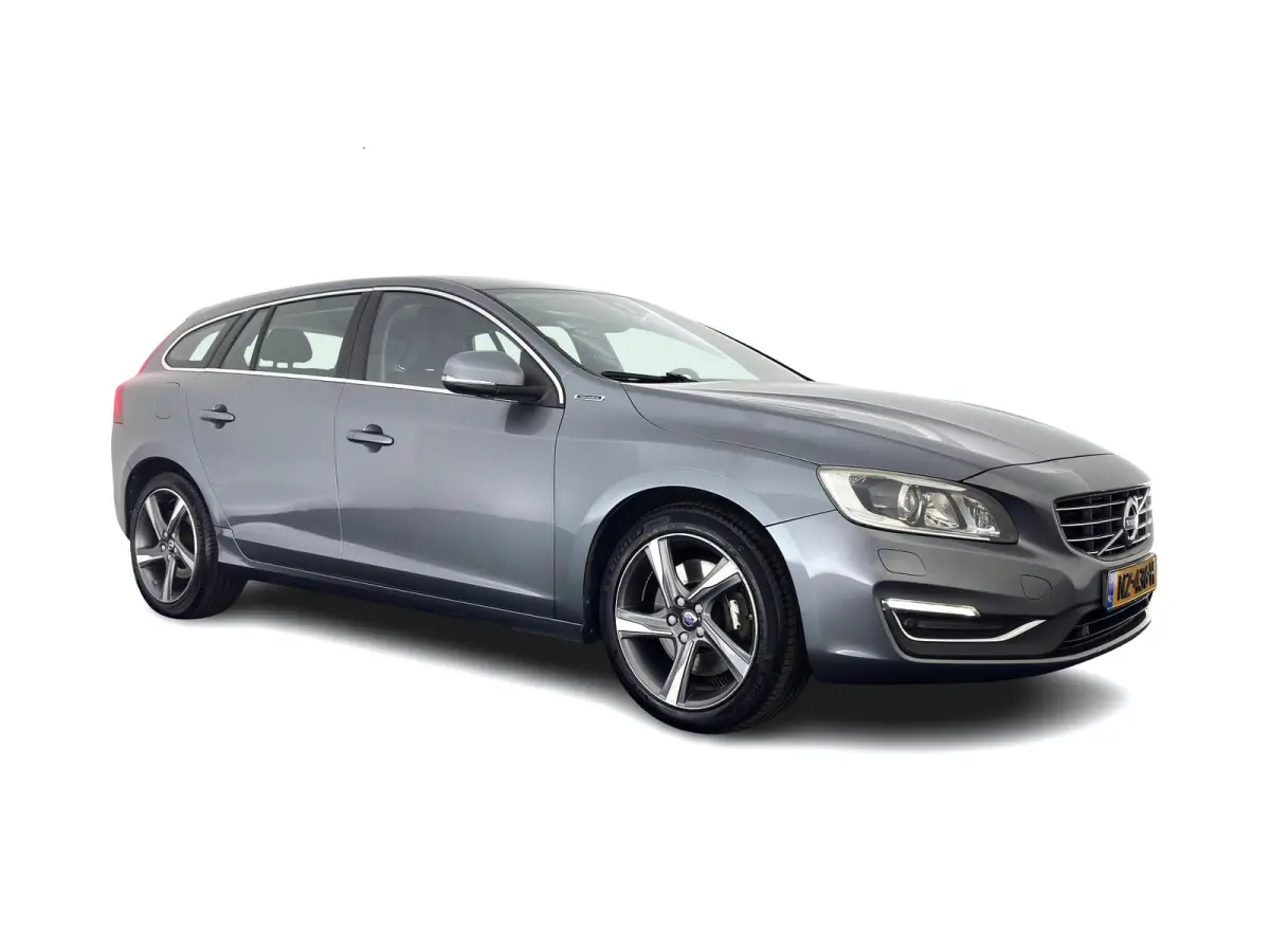 2.4 D6 Twin Engine R-Design Aut. *LEATHER | XENON | MEMORY-PACK | HEATED-COMFORTSEATS | NAVI-FULLMAP | ECC | PDC | CRUISE | 17''ALU*