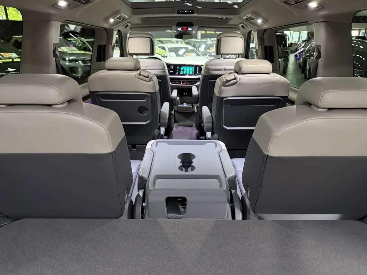 1.4 eHybrid Energetic 7P SOH-96%/PANO/NAVI/H-KARDON/H-UP/LEDER/STOEL-M+MASSAGE+KOELING///