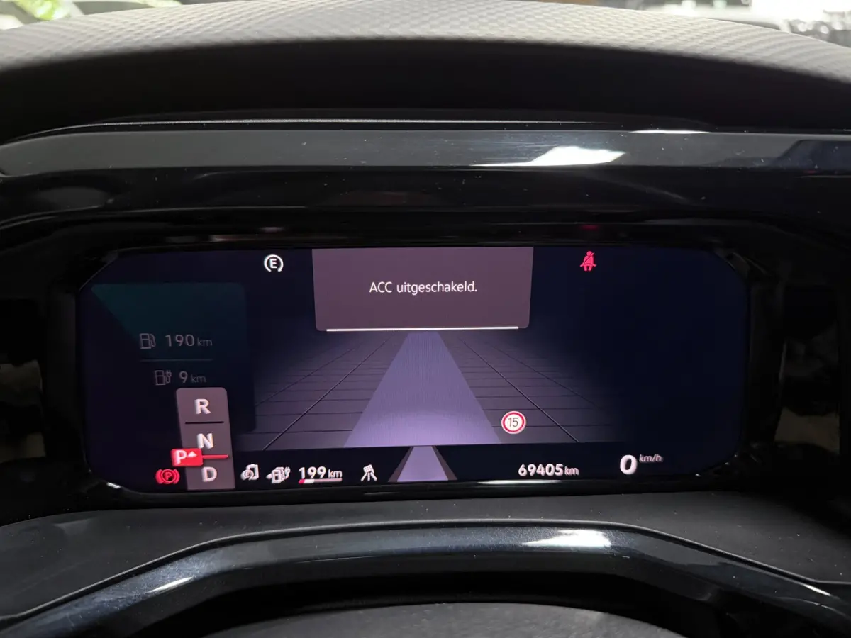 1.4 eHybrid Energetic 7P SOH-96%/PANO/NAVI/H-KARDON/H-UP/LEDER/STOEL-M+MASSAGE+KOELING///