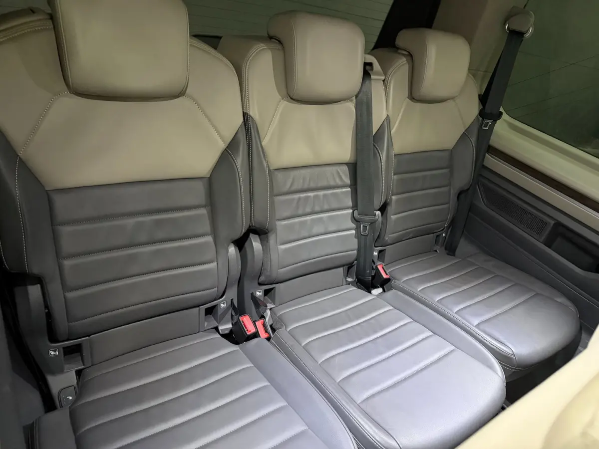 1.4 eHybrid Energetic 7P SOH-96%/PANO/NAVI/H-KARDON/H-UP/LEDER/STOEL-M+MASSAGE+KOELING///
