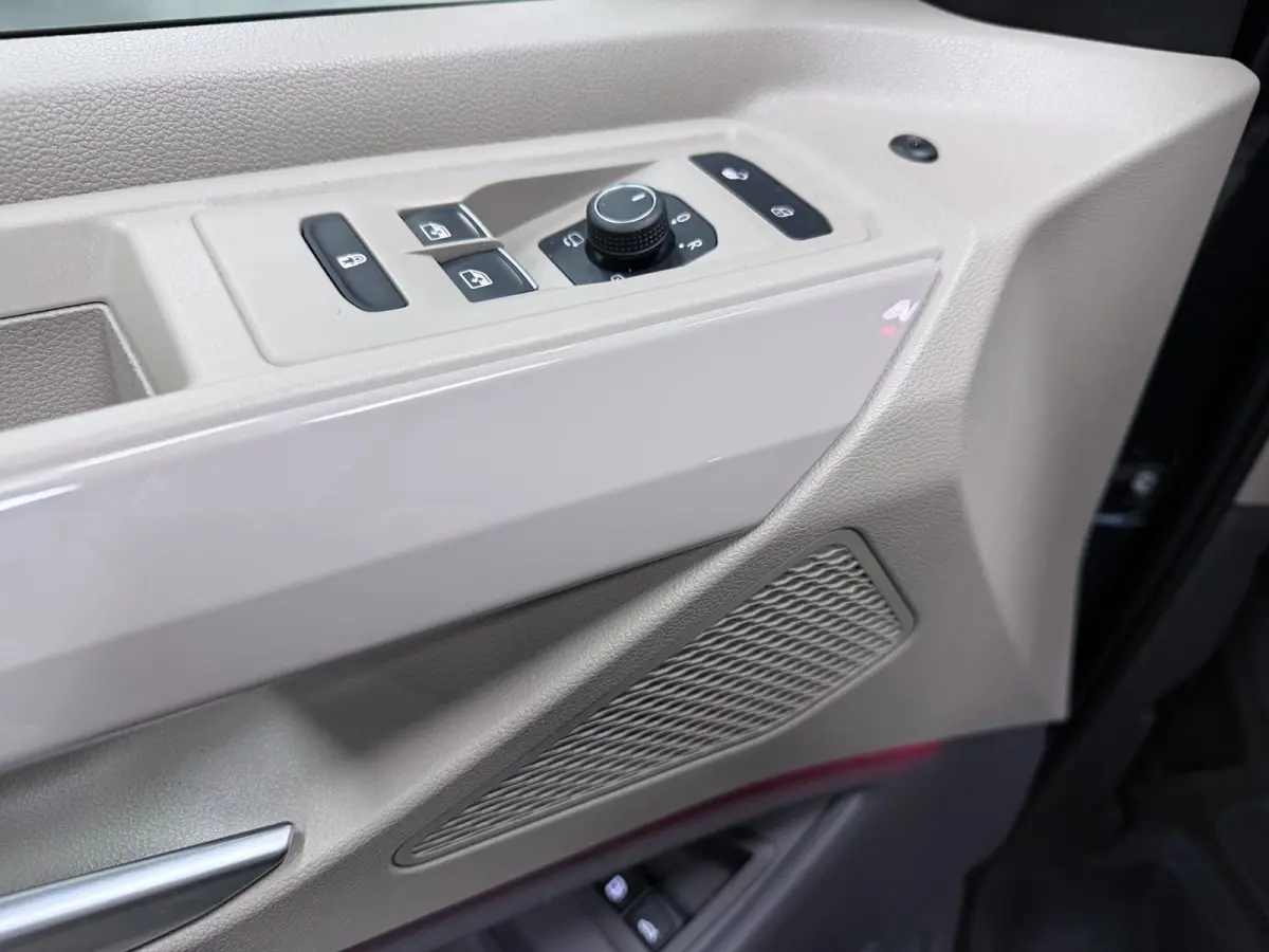 1.4 eHybrid Energetic 7P SOH-96%/PANO/NAVI/H-KARDON/H-UP/LEDER/STOEL-M+MASSAGE+KOELING///