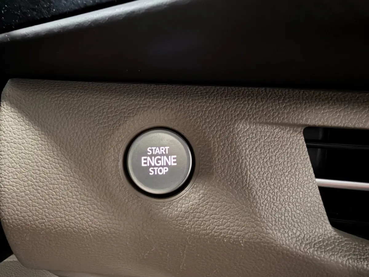 1.4 eHybrid Energetic 7P SOH-96%/PANO/NAVI/H-KARDON/H-UP/LEDER/STOEL-M+MASSAGE+KOELING///