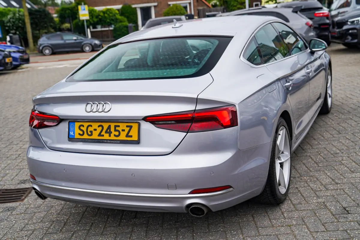 2.0 TFSI MHEV Sport | Navigatie | Elektrisch bedienbare achterklep | Multifunctioneel stuurwiel | Cruise control