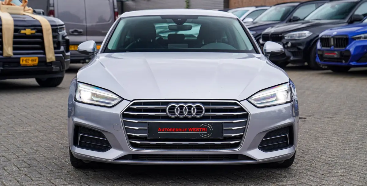 2.0 TFSI MHEV Sport | Navigatie | Elektrisch bedienbare achterklep | Multifunctioneel stuurwiel | Cruise control