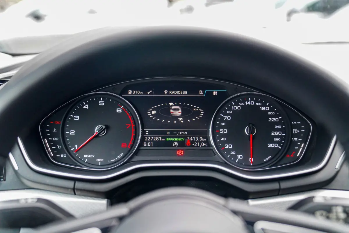 2.0 TFSI MHEV Sport | Navigatie | Elektrisch bedienbare achterklep | Multifunctioneel stuurwiel | Cruise control