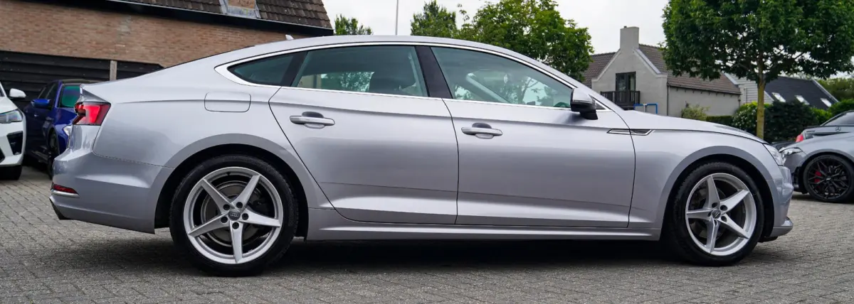 2.0 TFSI MHEV Sport | Navigatie | Elektrisch bedienbare achterklep | Multifunctioneel stuurwiel | Cruise control