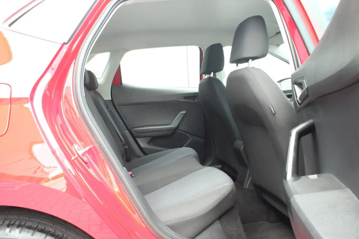 1.0 EcoTSI 95pk Style | Cruise Control | Apple CarPlay/ Android Auto | Airco Automatische | Parkeersensoren Achter