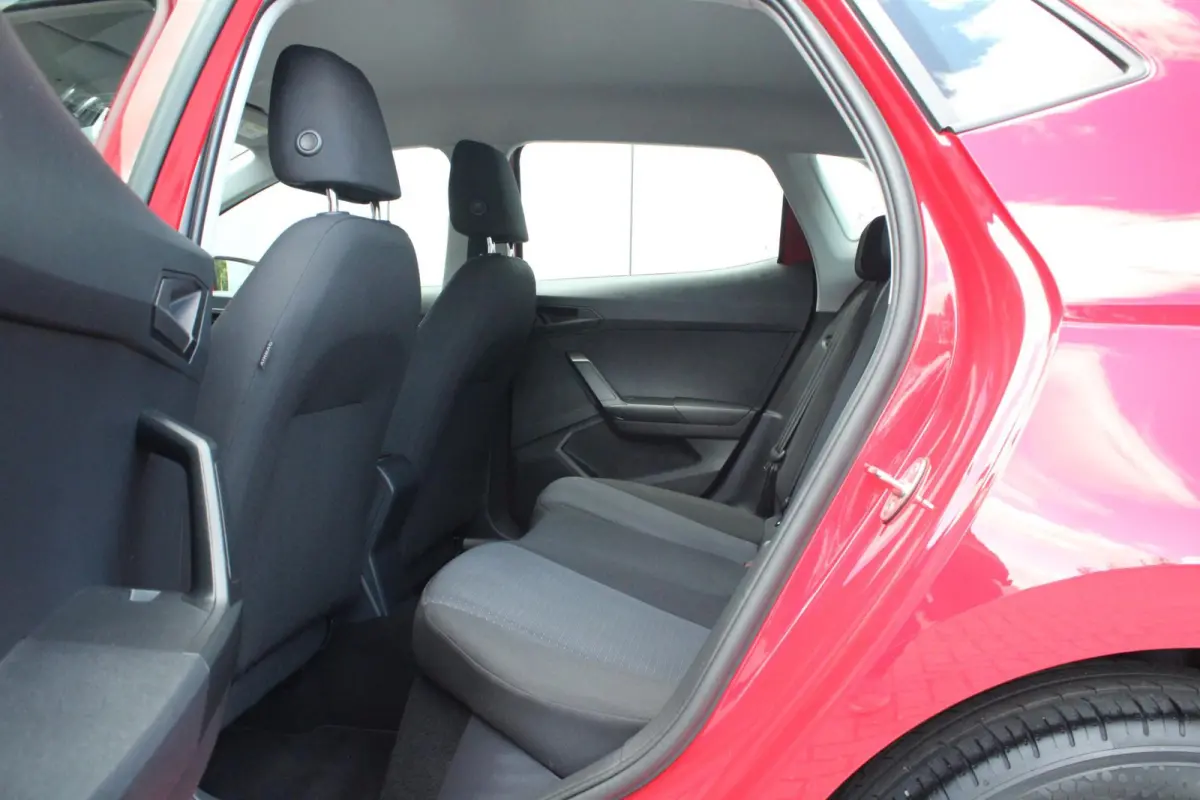 1.0 EcoTSI 95pk Style | Cruise Control | Apple CarPlay/ Android Auto | Airco Automatische | Parkeersensoren Achter