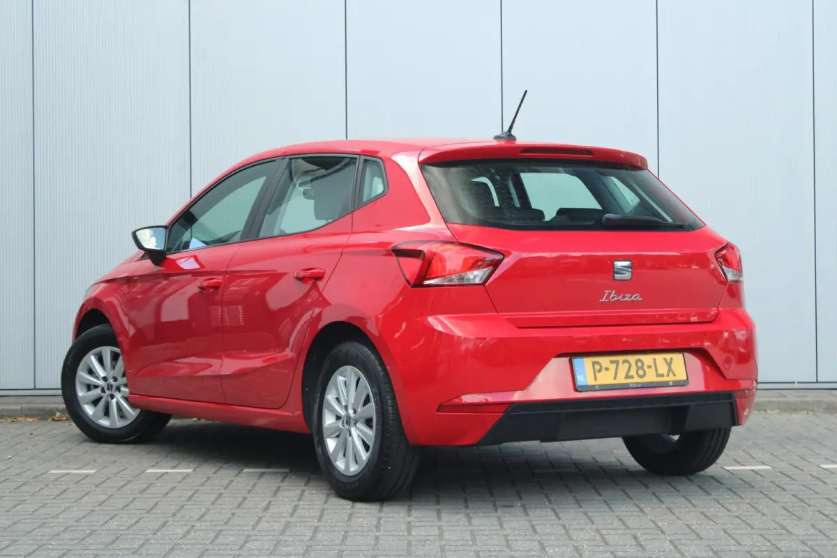 1.0 EcoTSI 95pk Style | Cruise Control | Apple CarPlay/ Android Auto | Airco Automatische | Parkeersensoren Achter