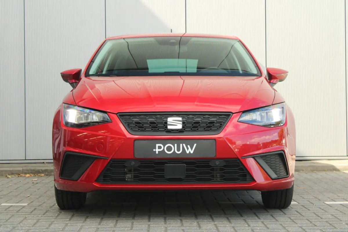 1.0 EcoTSI 95pk Style Business Intense | Cruise Control | Apple CarPlay/ Android auto | Parkeersensoren voor/ Achter | Stoelverwarming | Airco Automatische