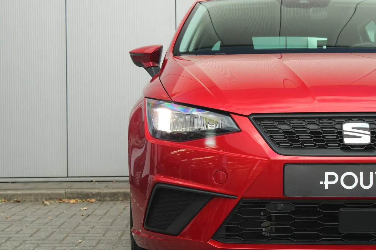 1.0 EcoTSI 95pk Style Business Intense | Cruise Control | Apple CarPlay/ Android auto | Parkeersensoren voor/ Achter | Stoelverwarming | Airco Automatische