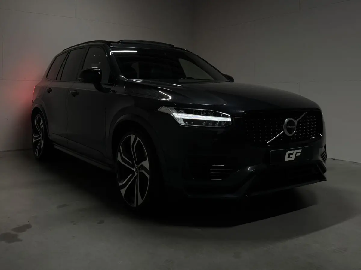 2.0 T8 Recharge AWD R-Design Pano B&W 360º Luchtvering Trekh.