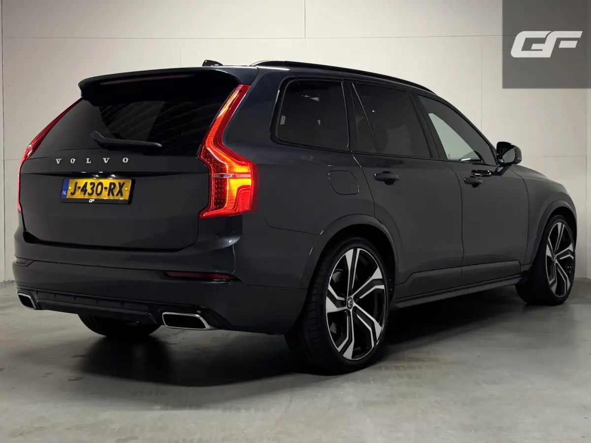 2.0 T8 Recharge AWD R-Design Pano B&W 360º Luchtvering Trekh.