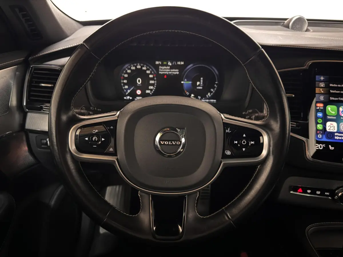 2.0 T8 Recharge AWD R-Design Pano B&W 360º Luchtvering Trekh.