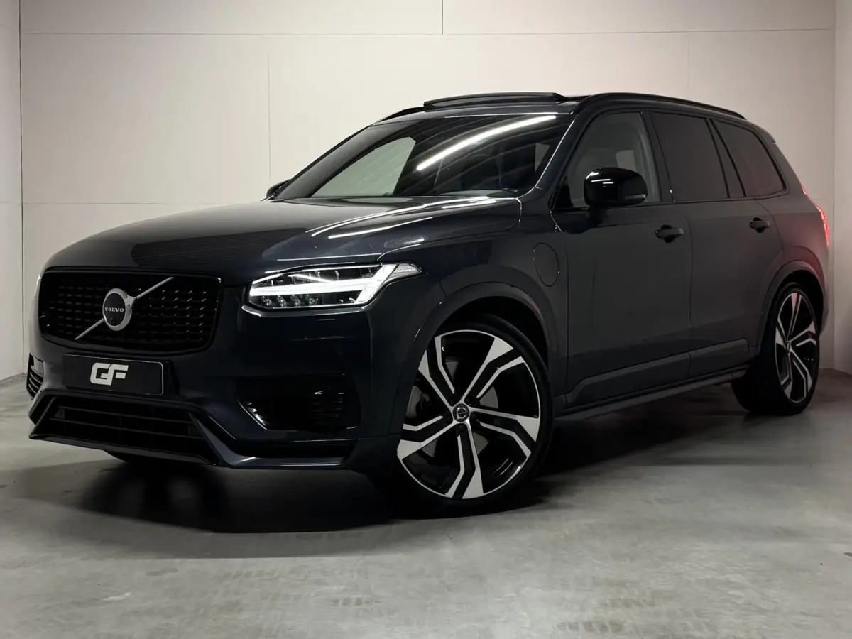 2.0 T8 Recharge AWD R-Design Pano B&W 360º Luchtvering Trekh.