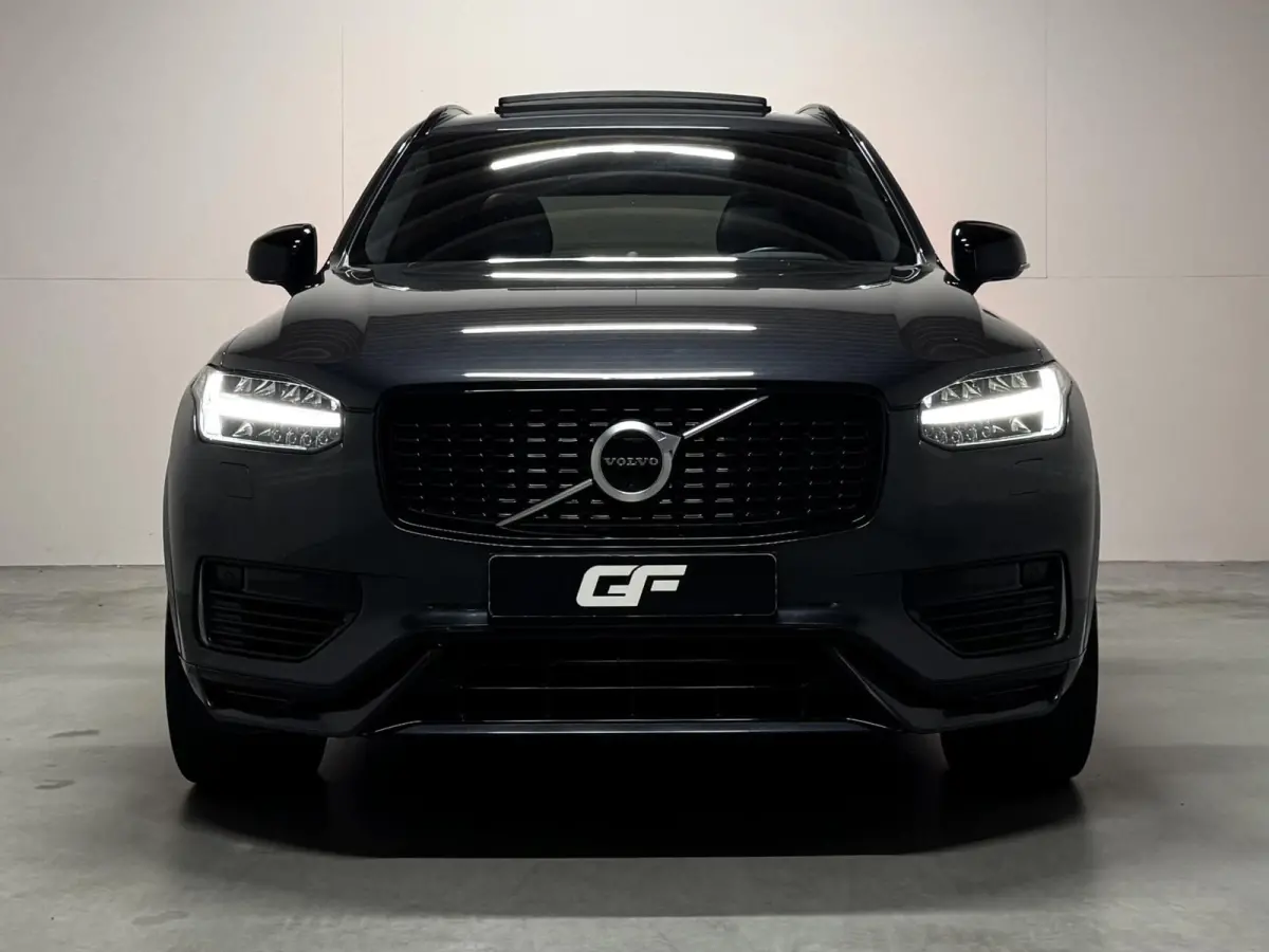 2.0 T8 Recharge AWD R-Design Pano B&W 360º Luchtvering Trekh.