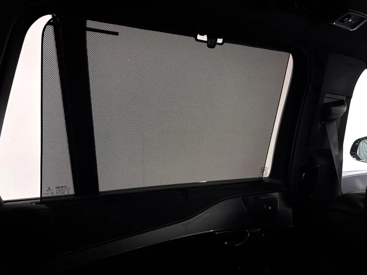 2.0 T8 Recharge AWD R-Design Pano B&W 360º Luchtvering Trekh.