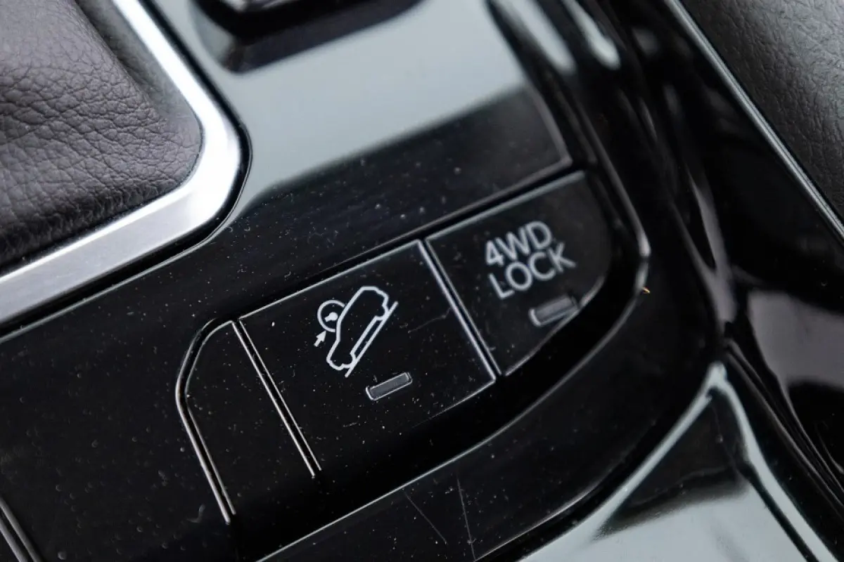 4xe 190 Plug-in Hybrid Night Eagle | CARPLAY | LED | VELGEN !